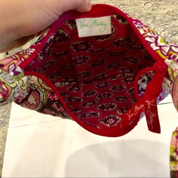 Vera Bradley Shoulder Bag - Picture 3 of 3